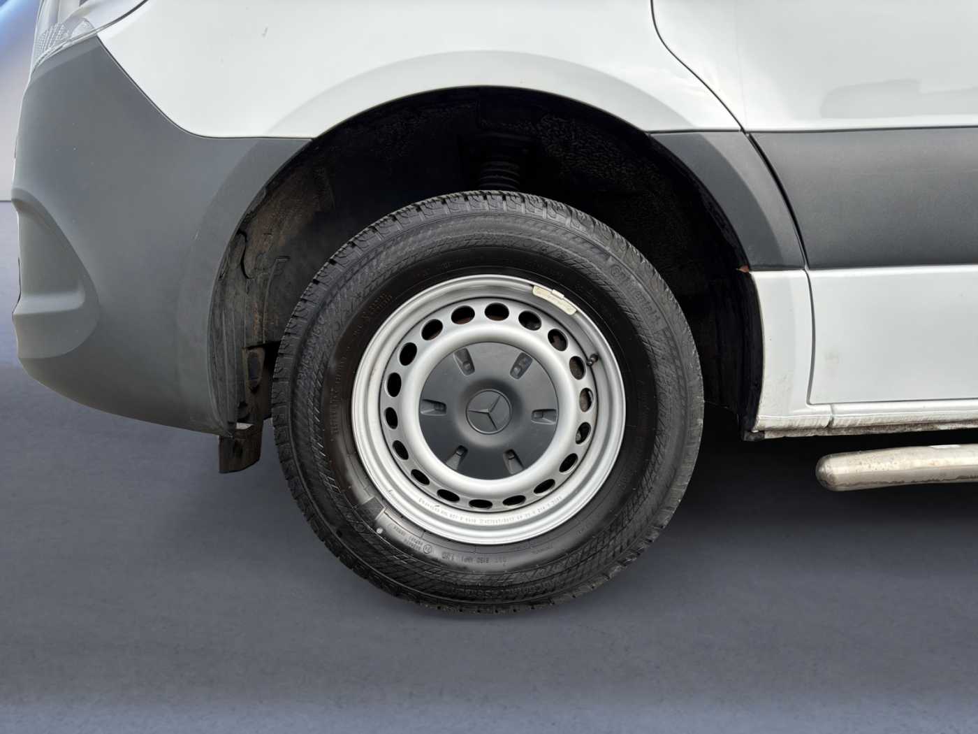 xxl_kfz113245719_w1v9076351p531474_13_rim-front-left.jpg