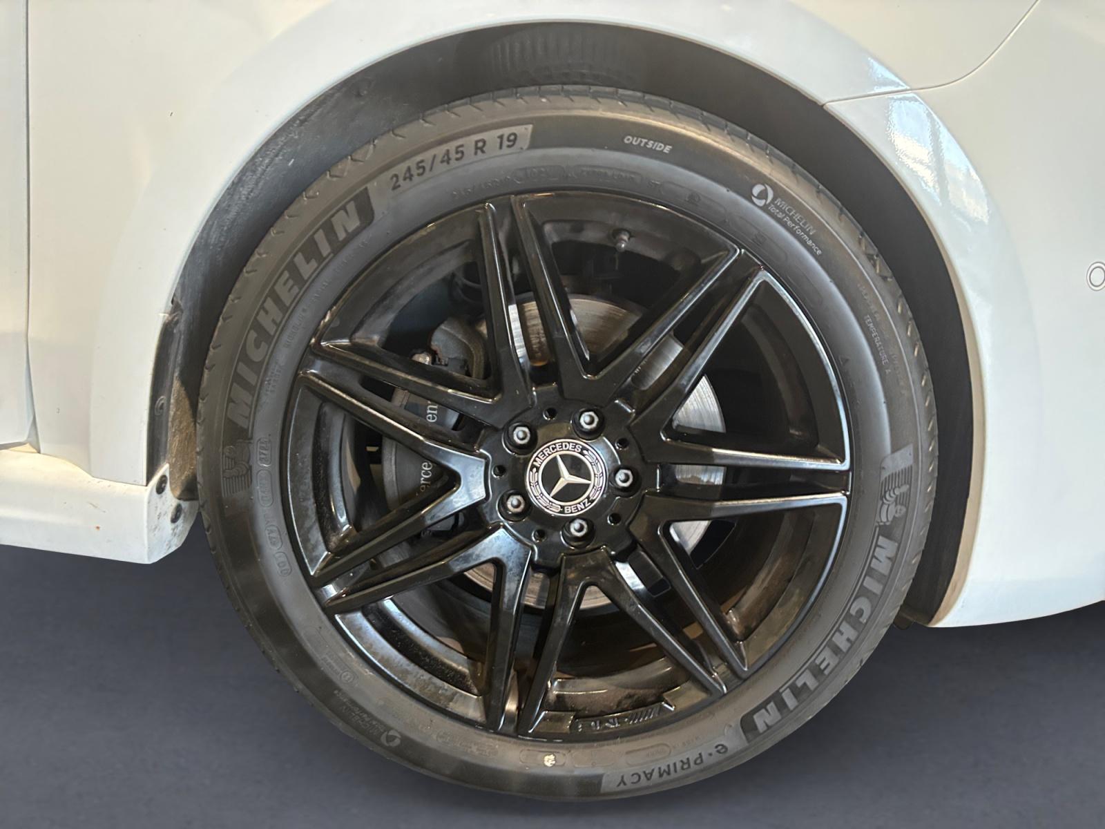 certified-alleur-mercedes-benz-v-300-d-l2-amg-line-45-900-e-htva-w1v44781313918555-9-20260331202734.jpg