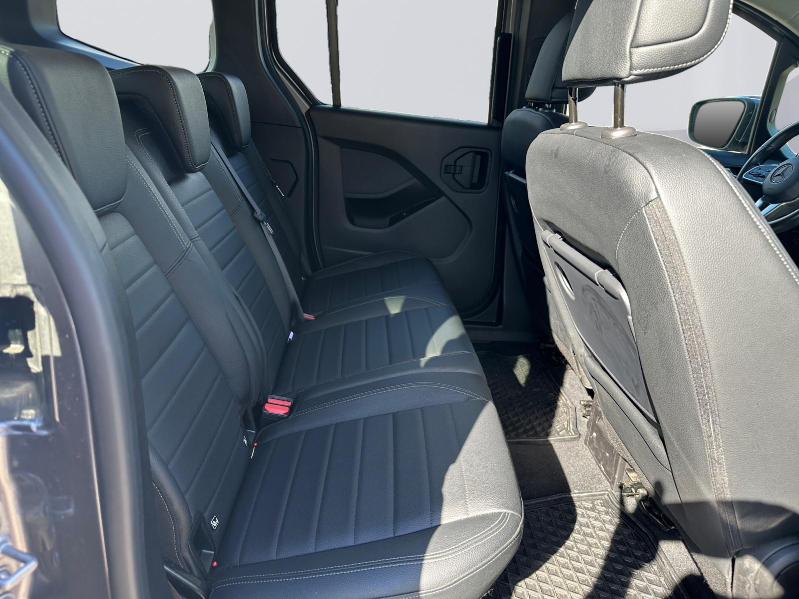 certified-beyne-heusay-mercedes-benz-t-180d-style-w1vtcjcz7ru366492-12-20260914120118.jpg
